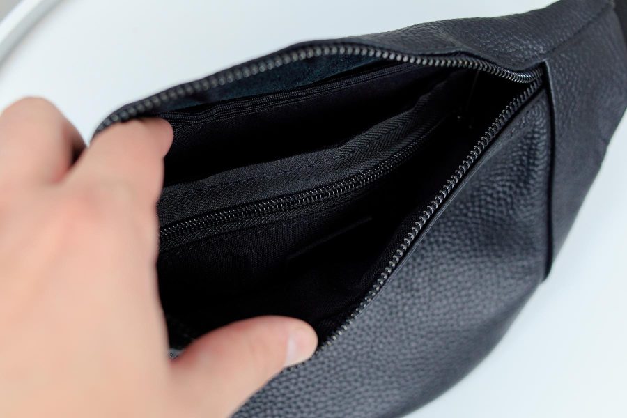 Бананка чоловіча Skill Lodka чорна