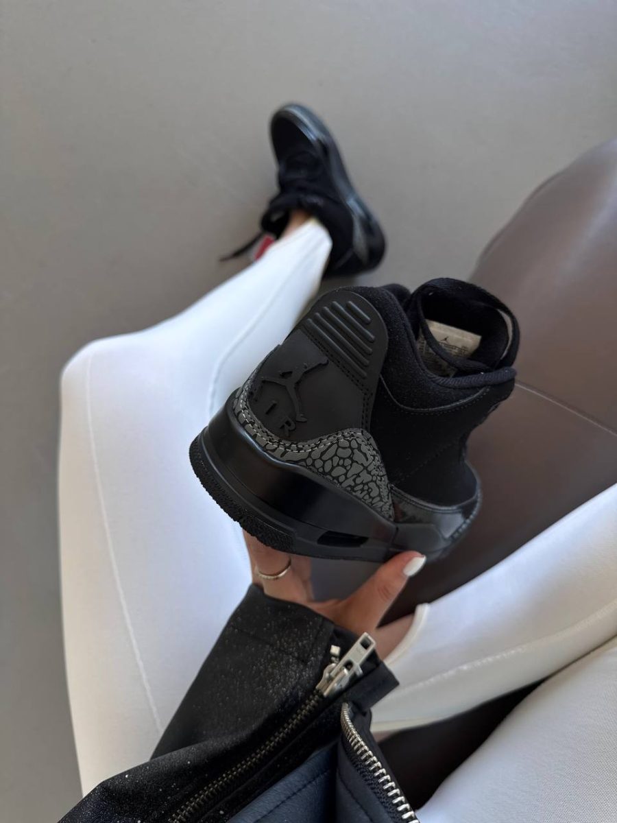 Кросівки Nike Air Jordan 3 Retro Black Cat