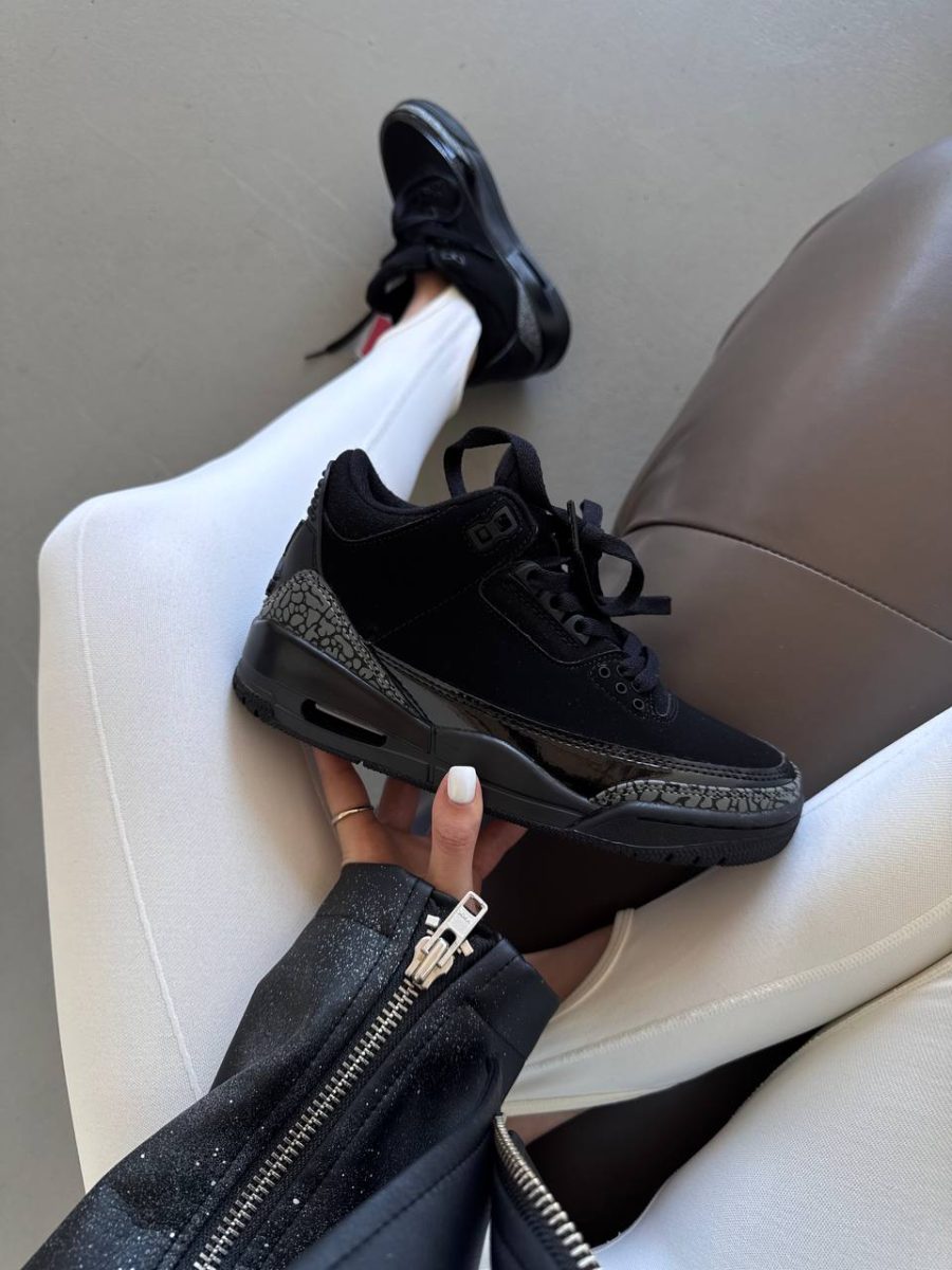 Кросівки Nike Air Jordan 3 Retro Black Cat