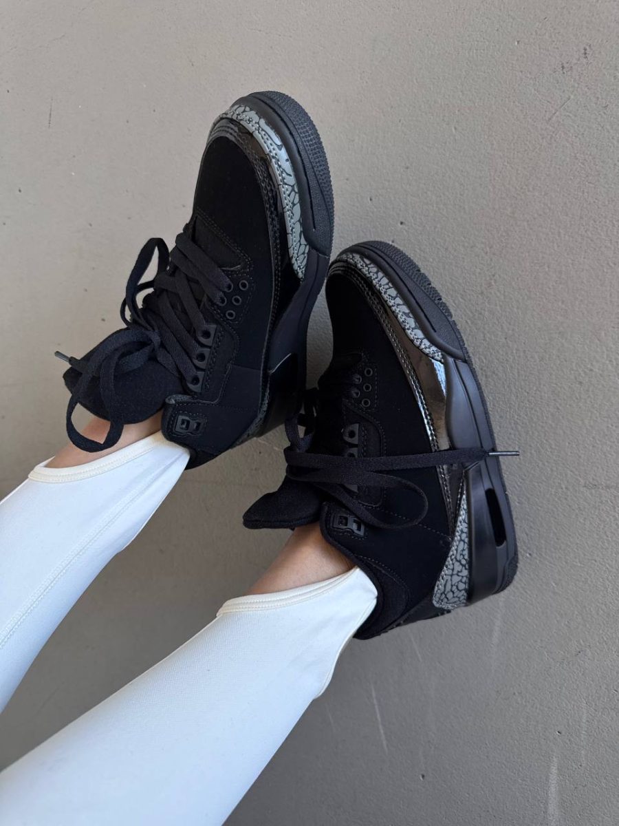 Кросівки Nike Air Jordan 3 Retro Black Cat