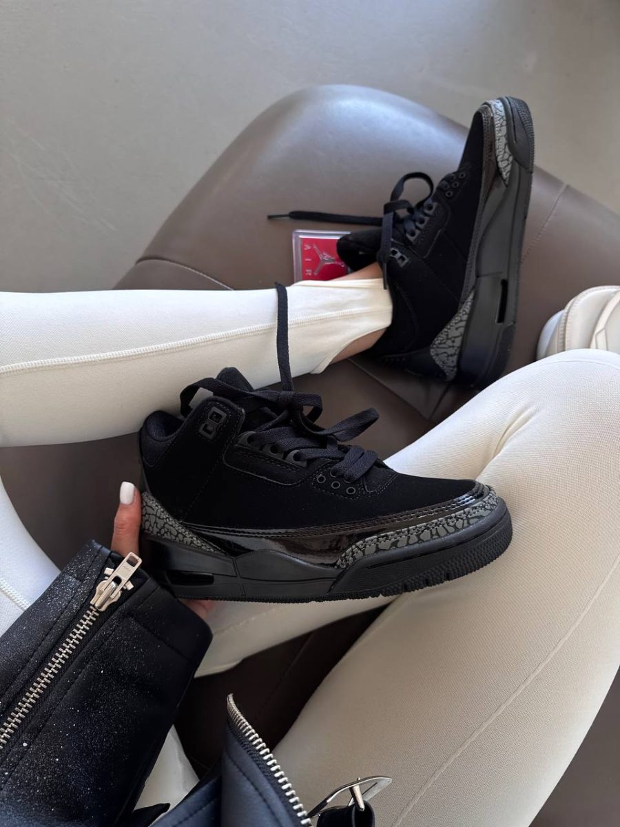 Кросівки Nike Air Jordan 3 Retro Black Cat